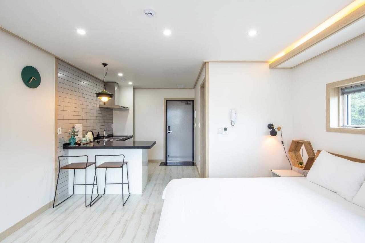 Jeju Abientot Villa Seogwipo Eksteriør billede